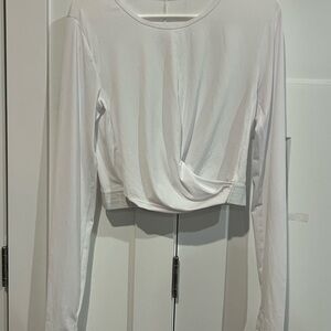 Fabletics White Long Sleeve Crop Top athletic shirt woman’s large